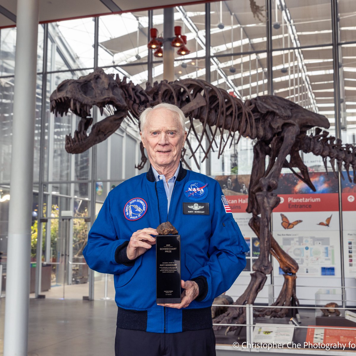 b612foundation's tweet image. Join us for a live webinar on June 26 at 9am PDT with Apollo #astronaut #RustySchweickart announcing this year’s Schweickart Prize winner! Hear directly from the recipient about their winning #planetarydefense proposal and join the live Q&A. bit.ly/4lf0X4E