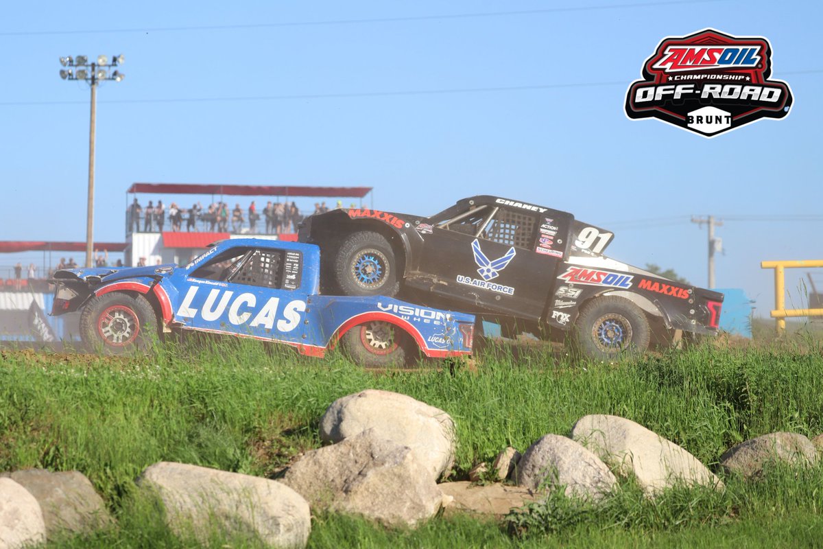 ChampsOffRoad's tweet image. Fair or foul? Insane finish to the 32nd Forest County Potawatomi Cummunity Cup in Crandon, WI