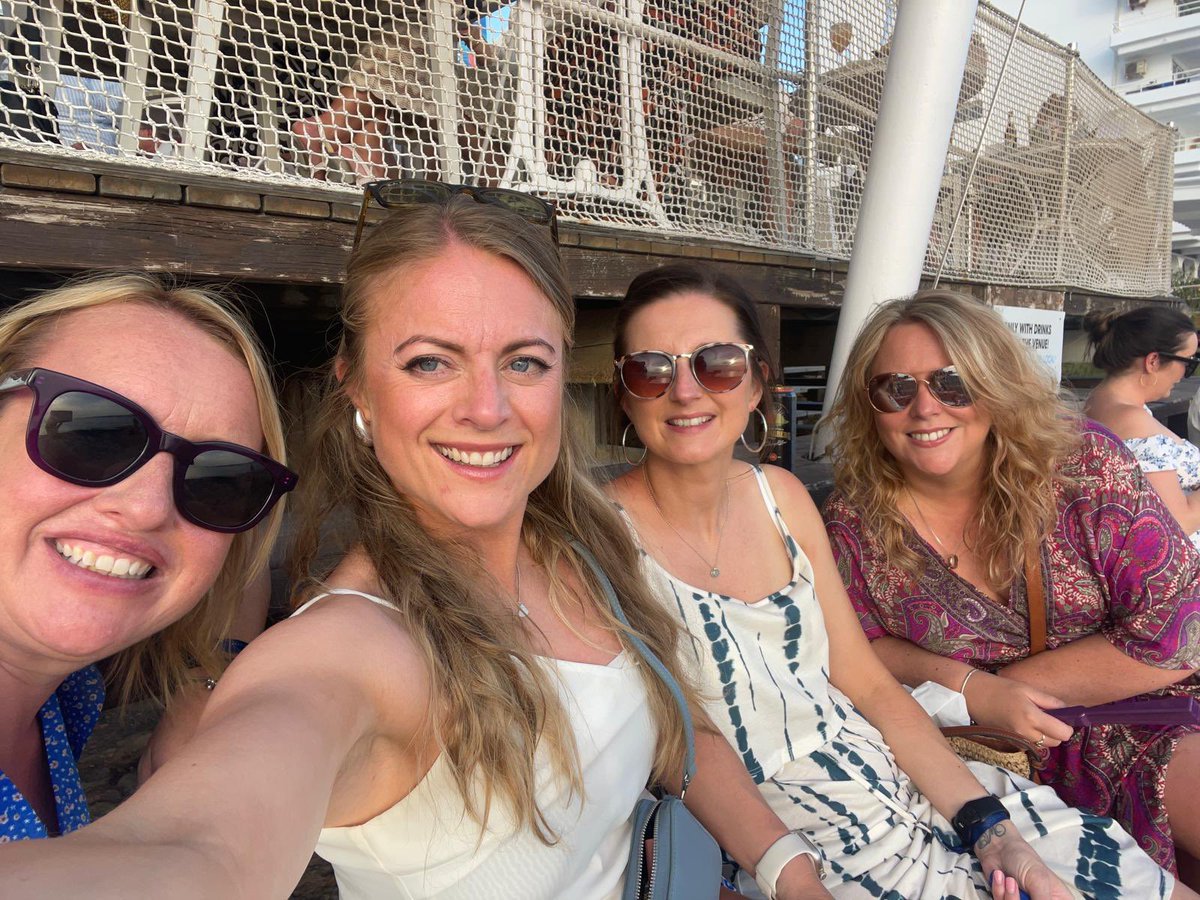 AmandaHerrity's tweet photo. Best weekend away with my amazing friends. Haven’t laughed as much in a long time. @CalvinHarris was unbelievable at @ushuaiaibiza! https://t.co/KJmUfC983m