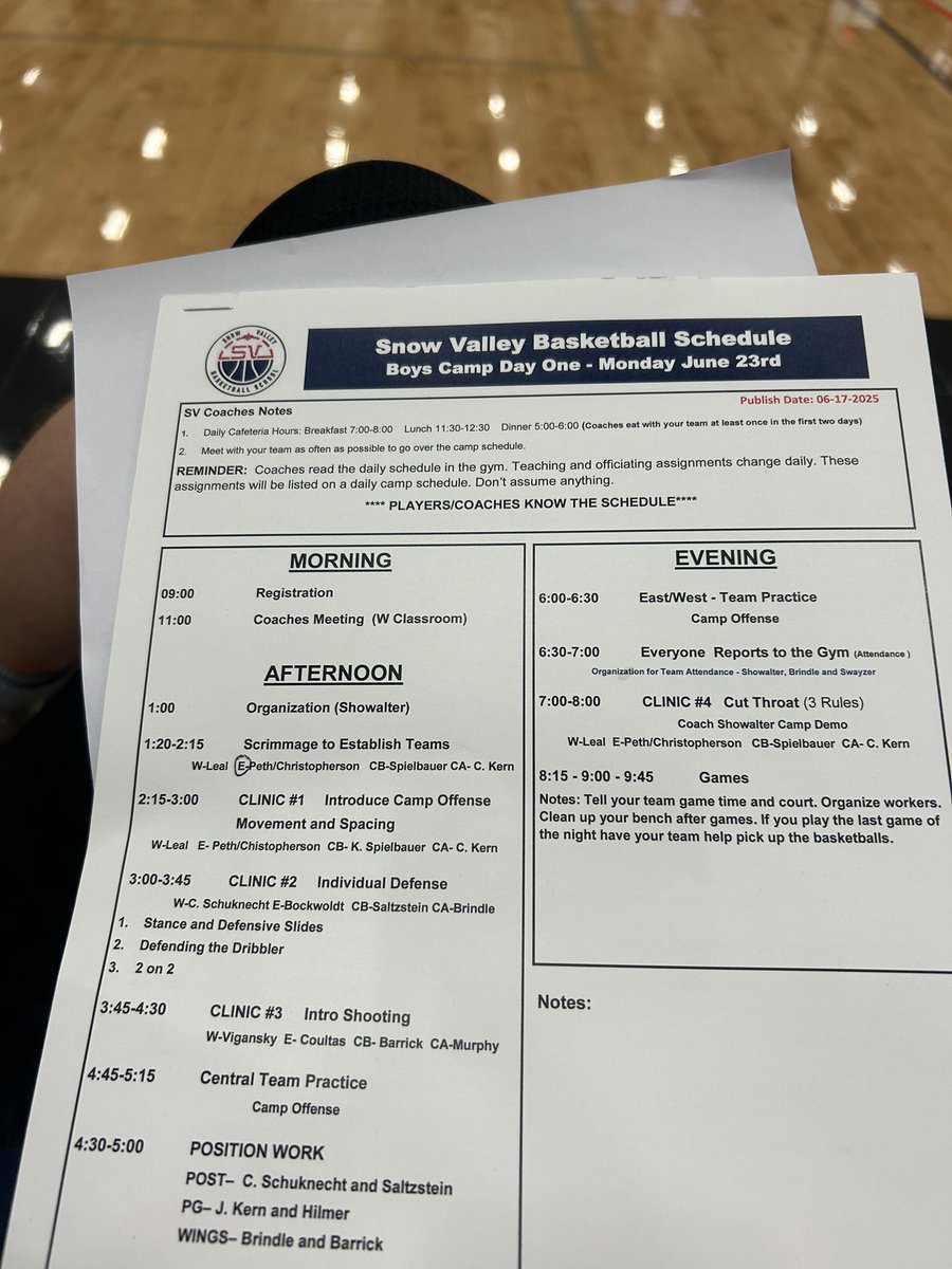 CoachAdamLevine's tweet photo. Excited to be back at @SnowValleyCamps in Iowa for my 5th year. Biggest and best overnight basketball camp. Congrats to @dshow23  on the 30th anniversary! I’ve taken so much knowledge from Iowa with me to Los Angeles over the years. https://t.co/u6A0ix5mM8