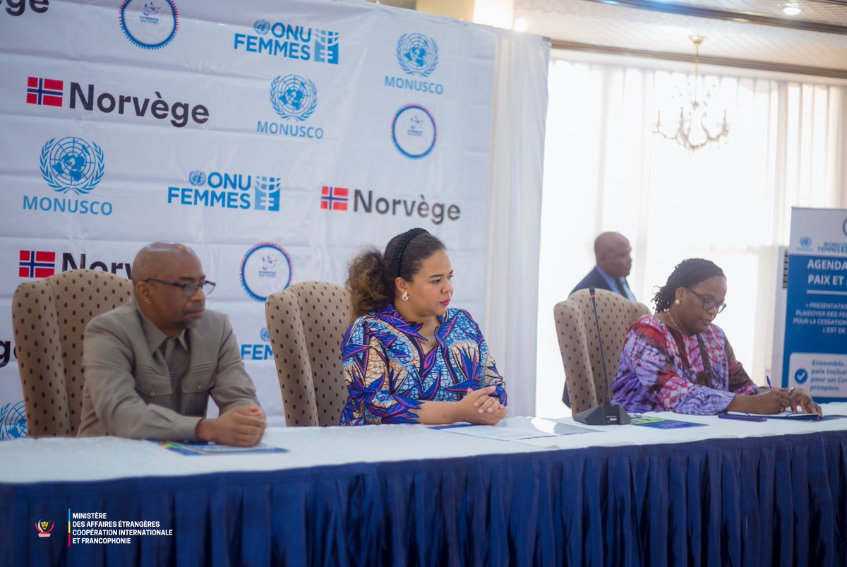 RDC • Affaires Etrangères 🇨🇩 (@rdc_minafet) on Twitter photo Ce lundi 23 juin 2025, la Ministre d’État, Thérèse Kayikwamba Wagner (<a href="/RDCongoMAE/">Thérèse Kayikwamba Wagner</a>), a participé à la présentation d’une note de plaidoyer des femmes congolaises pour la paix dans l’Est de la RDC, organisée par la Synergie des Femmes pour la Paix et la Sécurité (SFPS). Ce document Ce lundi 23 juin 2025, la Ministre d’État, Thérèse Kayikwamba Wagner (<a href="/RDCongoMAE/">Thérèse Kayikwamba Wagner</a>), a participé à la présentation d’une note de plaidoyer des femmes congolaises pour la paix dans l’Est de la RDC, organisée par la Synergie des Femmes pour la Paix et la Sécurité (SFPS). Ce document