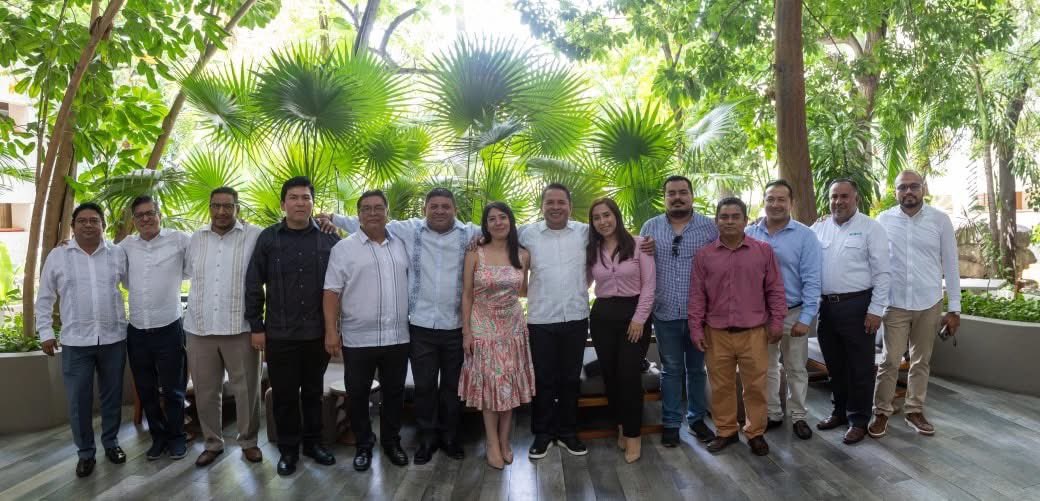 IcatechOficial's tweet photo. En #ICATECH creemos firmemente que el trabajo en equipo es la clave del éxito, y así lo demostramos en la Segunda Sesión Ordinaria de nuestra Junta Directiva, donde presentamos los avances del trimestre enero-marzo 2025.
#CEM78 🦉♠️❤️
#Capacítate_Empodérate_y_Mejora 🐾🐾🐾 https://t.co/5RLAMP7G56