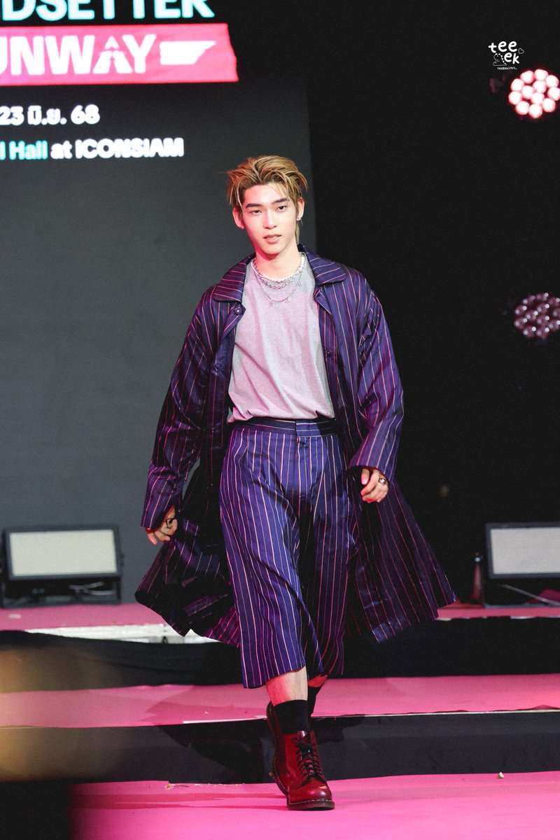 teerek2903_'s tweet photo. - 230625 - 

เท่มาก 😎

P2TP x Tiktok Shop

#TikTokShopRunway2025
･῾ ꒰ #twnpich @twnpich ꒱ .⤾·˚ https://t.co/3f2deKDgIW