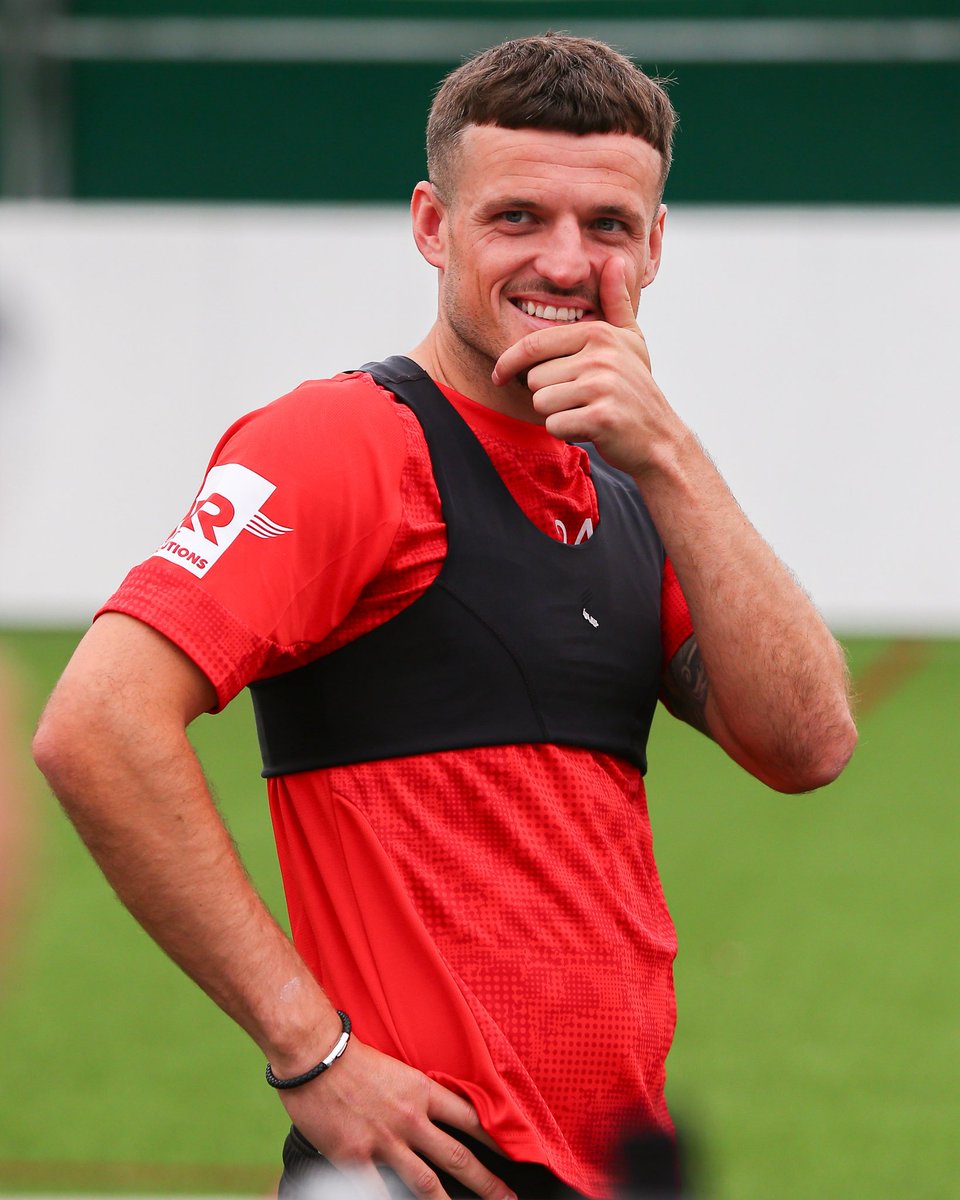 crewealexfc's tweet image. 🤩 @joshmarchh’s first day at Alexandra Park!

#CreweAlex