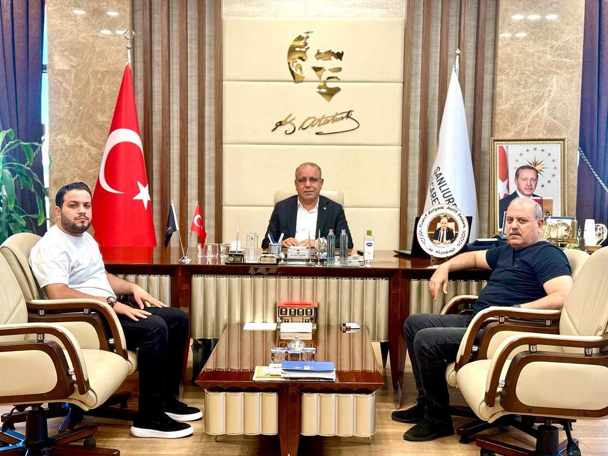 İSA KIZILDEMİR (@isakizildemir) on Twitter photo Nazik ziyaretleri için değerli dostlarım, Şanlıurfa İli Güvenlik hizmetleri destekleme (Emniyet) Derneği Başkanı İş İnsanı,
Cengiz BİCEK İle,
Ak Parti Haliliye İlçe Yönetim Kurulu Üyesi İş İnsanı,
Vahap ERDEM’e teşekkür ederim.
<a href="/BicekCengiz/">Cengiz Bicek</a> <a href="/VahapErdem8/">Vahap Erdem</a> Nazik ziyaretleri için değerli dostlarım, Şanlıurfa İli Güvenlik hizmetleri destekleme (Emniyet) Derneği Başkanı İş İnsanı,
Cengiz BİCEK İle,
Ak Parti Haliliye İlçe Yönetim Kurulu Üyesi İş İnsanı,
Vahap ERDEM’e teşekkür ederim.
<a href="/BicekCengiz/">Cengiz Bicek</a> <a href="/VahapErdem8/">Vahap Erdem</a>