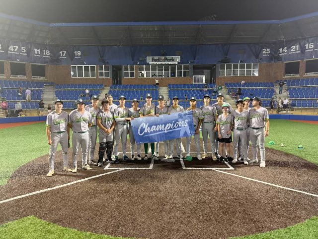 🏆U of Memphis/Arkansas State University Show🏆

🥇Underclass: BPA🥇
🥇Upperclass: Memphis Tigers 17u Belote🥇
