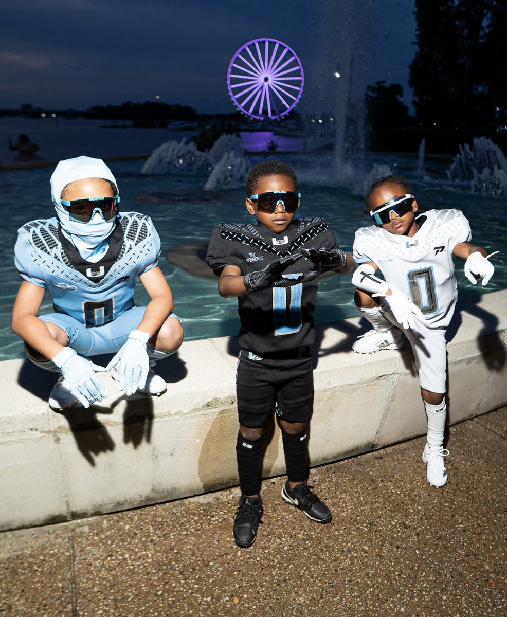 RealestIndian's tweet photo. THEY KNOW THEY LOOK SWEET TOO 🥶 🙌🏾 https://t.co/dsbGYxj1R3