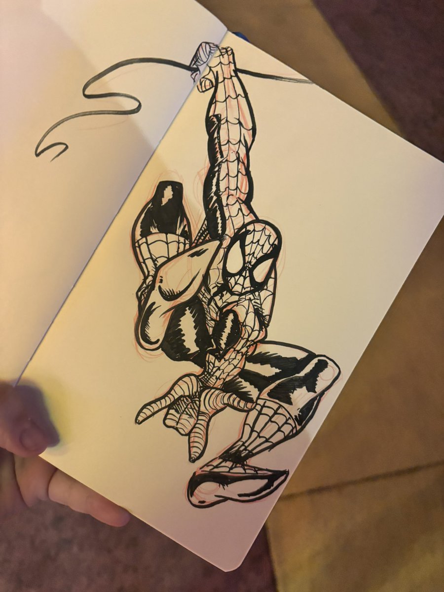 TeaDrinkerArt's tweet image. Who needs online references when you have the real thing in front of you