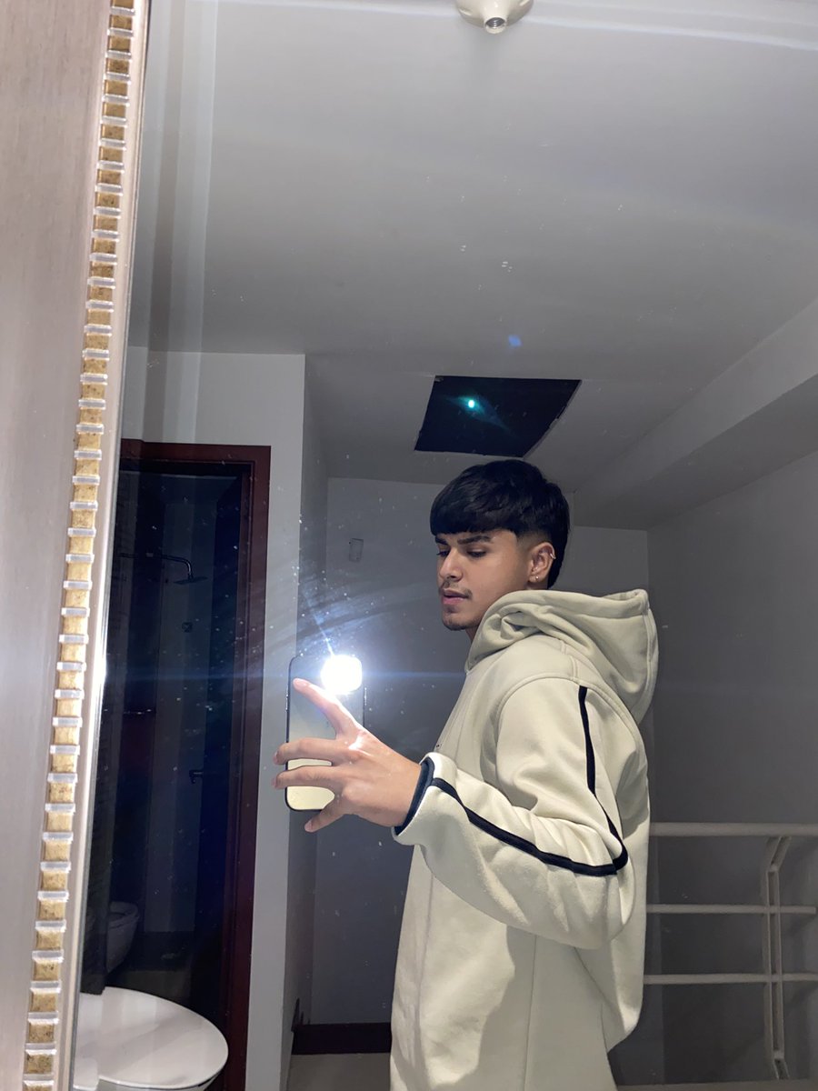 mathewadamss's tweet photo. 💨 https://t.co/U6RDQqHlzf