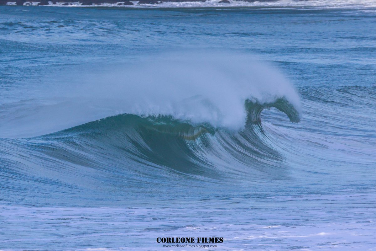 Resumo Sessões Abril de 2025 - Praia do Tombo.

Site: corleonefilmes.blogspot.com.br
Facebook: facebook.com/corleonefilmes
Intagram/X: @corleonefilmes
WhatsApp: 13 98223 7537

#SURF #PRAIA #PRAIADOTOMBO #TOMBO  #FOTOSURF #FOTOVENDA #JESUS

Link:facebook.com/photo?fbid=123…