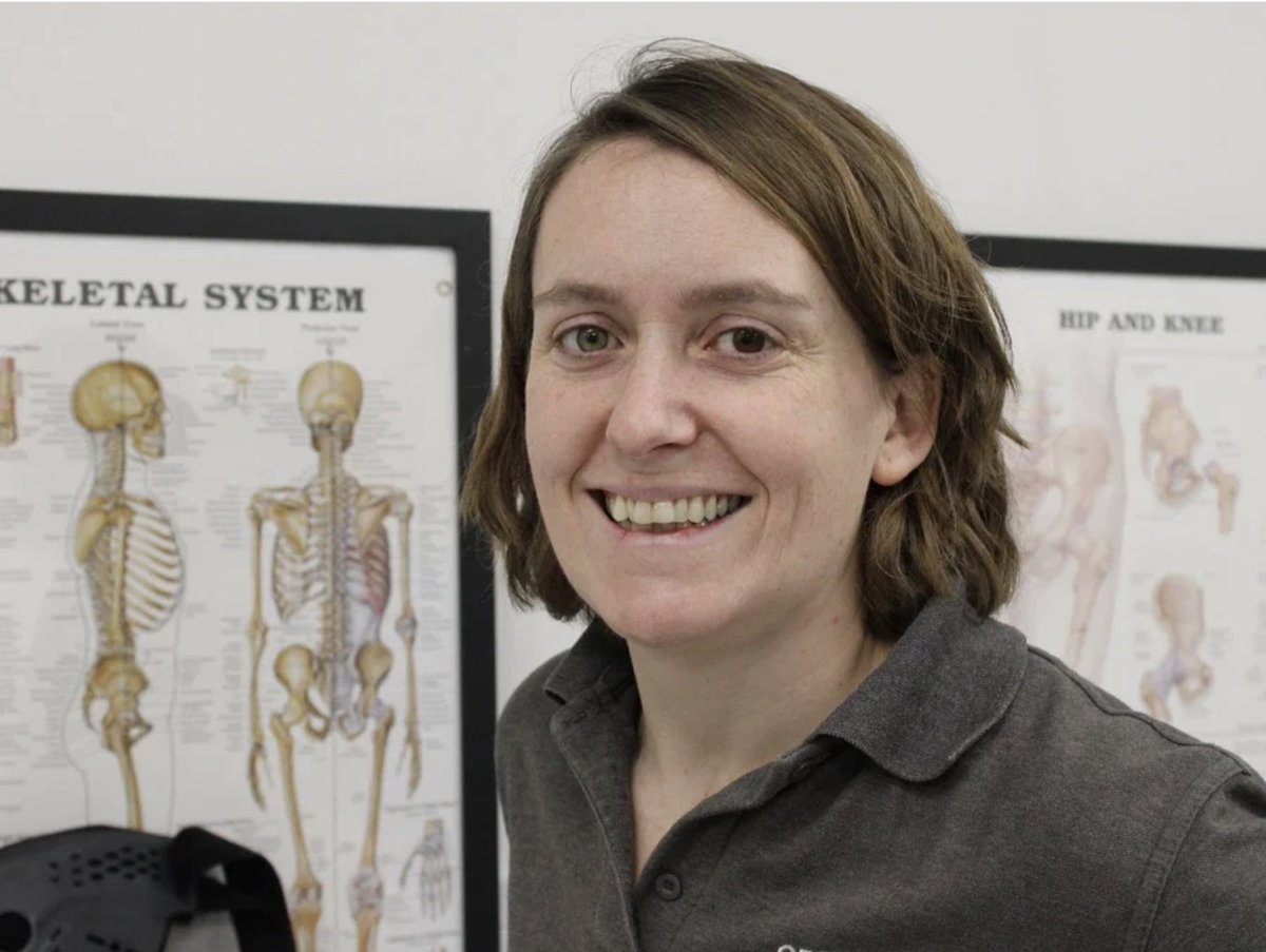 We'd a few queries about orthotics during  'Ask the OT' (replay now on the website). Fortunately we've an actual Orthotist, Helen McCormack, joining us for our big weekend to answer questions Sunday afternoon.

Go to latest events (or blogs) on hypermobility.org to book
