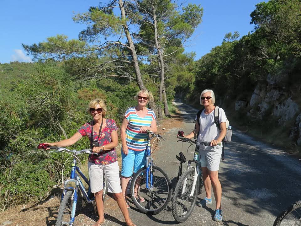 NZAllison's tweet photo. Croatia 2015. We're on the island of Mljet where we went for a 12km bike round two lakes. Beautiful day and lovely clear water. The lakes reminded us of NZ with their bush down to the water.
#Mljet https://t.co/CH4ze289s2