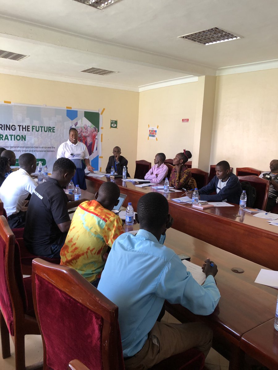 Incredible weekend in Mayuge District!

It’s such a great honor to join inspiring delegates from the local schools in Mayuge to learn about green education, solar solutions, &amp; SDGs to shape #GreenLeaders for a #SustainableAfrica. Let’s keep it going! #SecuringTheFuture #CtyAfrica