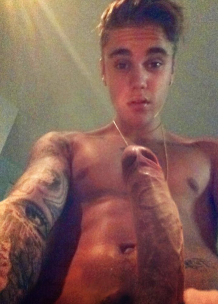 World Twinks tweet media