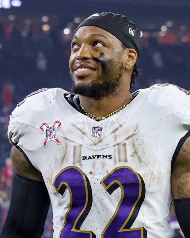 Derrick Henry is locked in for 2025 🔒

“We left stuff on the table last year… you’ve got to prepare with a vengeance.”

On winning a SB: “That’s all I need. I think about it every day.”

On Lamar: “He’s the best in the game. While I’m here, I want to help him win it all.”