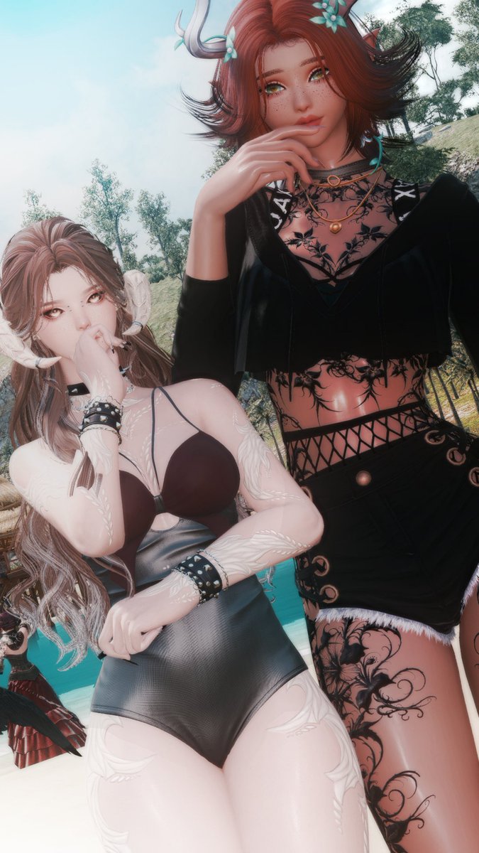 Was able to meat the Beautiful <a href="/corrupted_vi/">ѵìօӀҽէ</a> at the #ffxivsummerbash thank u for being so kind ❤️❤️