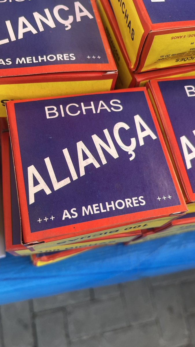 celsosevero's tweet photo. Não só no ciclo junino ! Todo do é dia de soltar elas! #bichas https://t.co/g8G7udqDbB