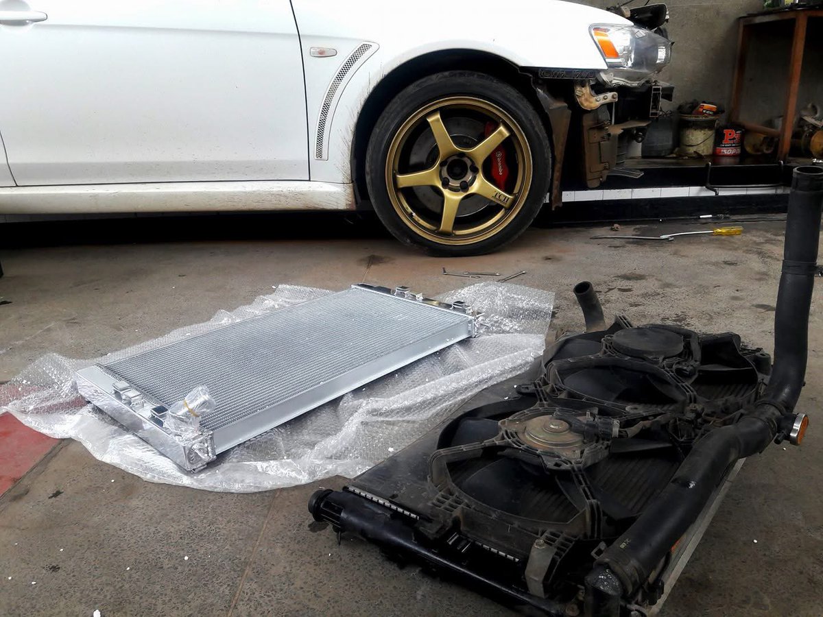 Evo X gets a full aluminium radiator
