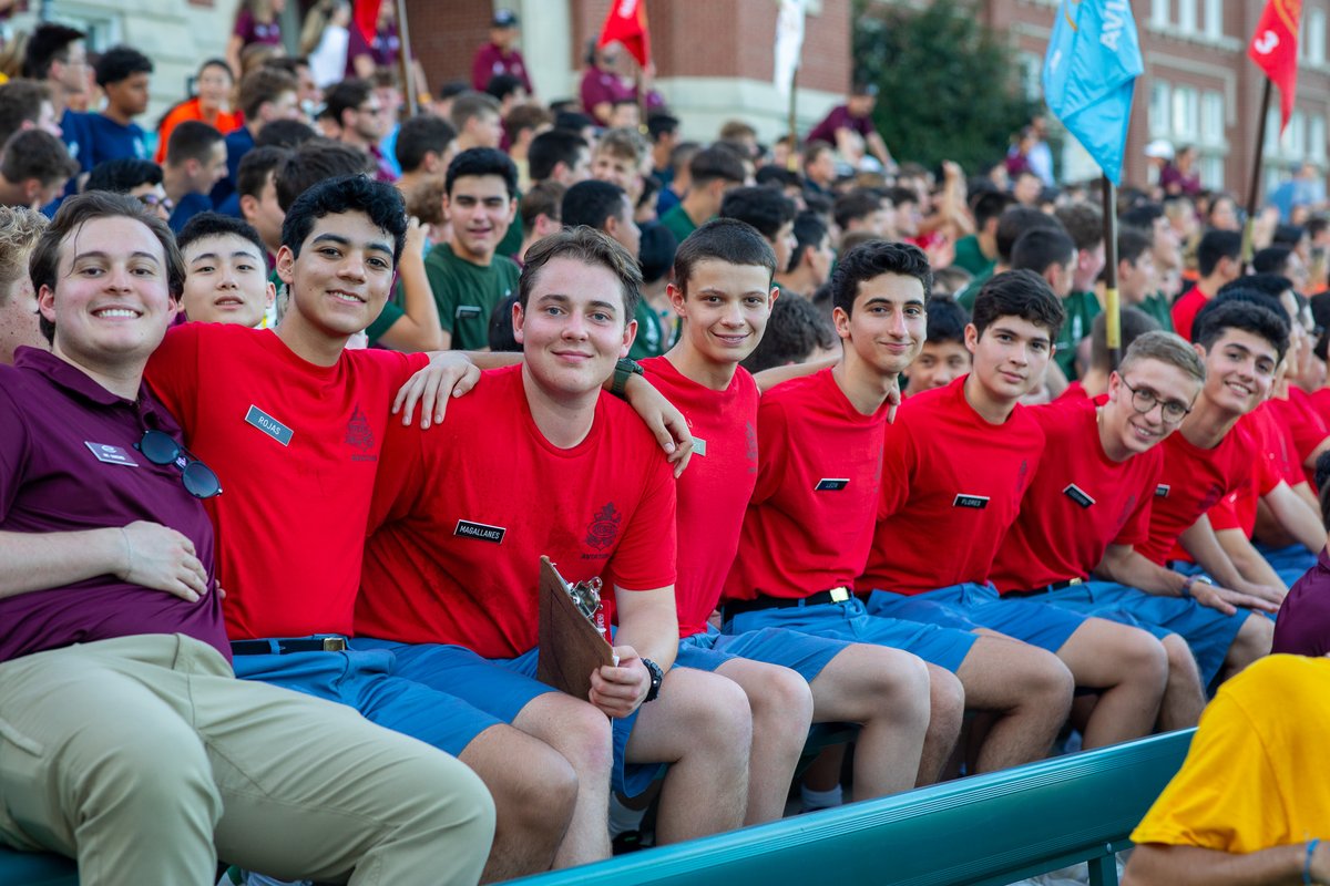 Over the weekend, we welcomed all of our campers and students through registration and our opening ceremony. We're ready to get this #culversummer started! ☀️