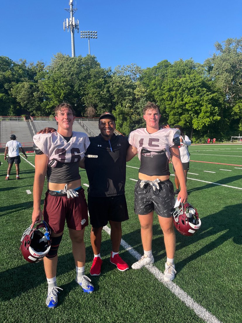 LeschTeagan's tweet image. Had a great time competing @SEMOfootball! @Coach_QuinJones @coachrcoon
@RecruitEMHS_FB @RecruitEMHS_FB @Edavison85 @Coachjmerideth @CoachNorthrip