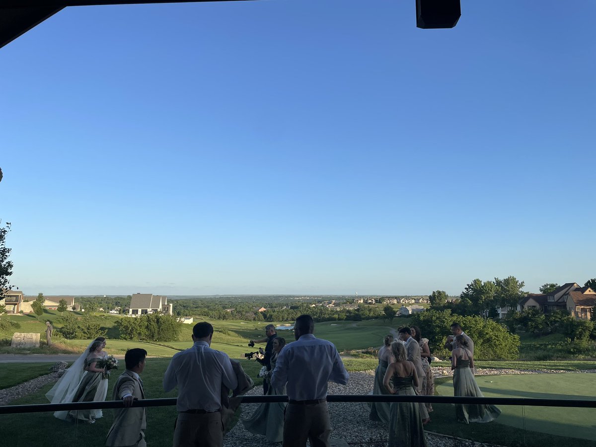 MaccharlesNate's tweet photo. This weekend was a special one, love my Kansas ppl https://t.co/vMB5msoeBq