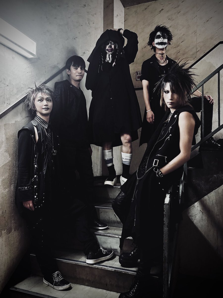 LB_LQ_official's tweet photo. ◆2025.6.22 (日)
長野県松本市 LIVEHOUSE ALECX
【RT2 10TH ANNIVERSARY　”今夜だけのリマニム”】

ご来場頂きありがとうございました。
次回は2025.7.5 (土) 長野県上田Radiusにて出演予定です。

よろしくお願いいたします。 https://t.co/poNFmElbri
