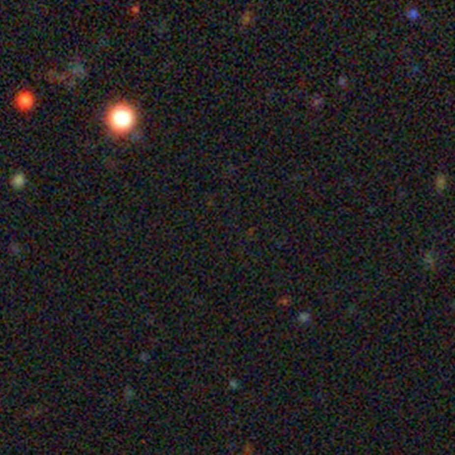 lmytime's tweet photo. @VRubinObs Vera Rubin Observatory first light ⭐️! The world’s largest imaging survey telescope. Absolutely stunning data!

Sharing some cool screenshots:
Fig 1-2: Galaxy comparison (DESI Legacy Survey vs. Rubin). Rubin reveals faint outer structures clearly.

Fig 3-4: Dwarf galaxy comparison (DESI vs. Rubin). Invisible in DESI, clear in Rubin.

Check out Rubin’s color images here: https://t.co/Z6KGOsxDfK
