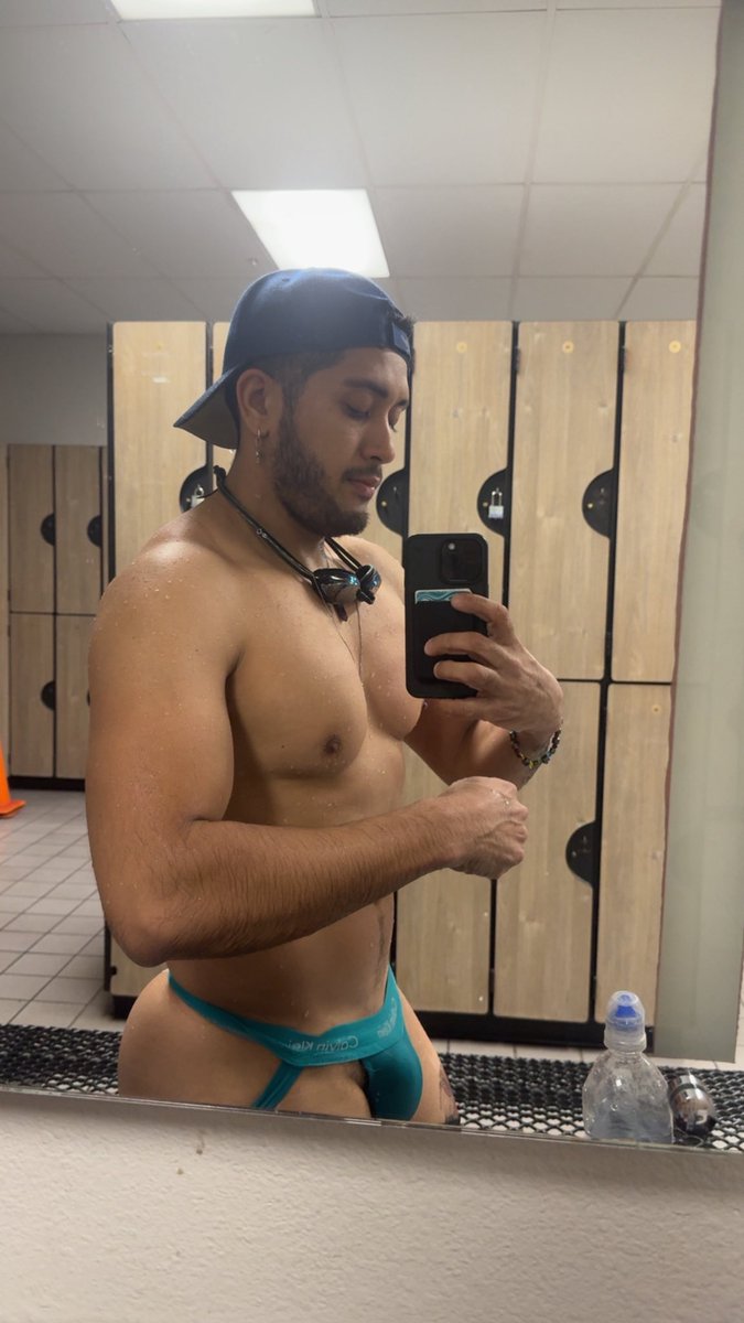 Danny76ll's tweet photo. Summer body is coming in https://t.co/BA9WXYKpZn