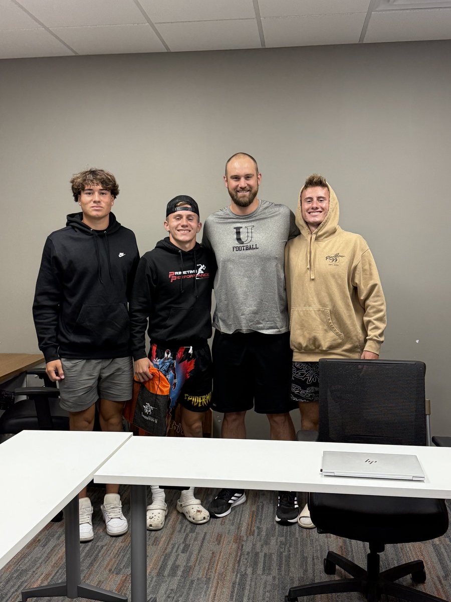 Kade Holt (@kade_holt9) on Twitter photo Big thanks to <a href="/MattChauvin19/">Matt Chauvin</a> and <a href="/coach_skelly/">Coach Kelly</a> at <a href="/JimmieFootball/">Jamestown Football</a> for the campus tour and talkin shop with us. <a href="/CooperHolt511/">Cooper Holt</a> <a href="/KingstonPerez33/">Kingston Perez</a> <a href="/KingsburgF/">Kingsburg High School Viking Football</a> Big thanks to <a href="/MattChauvin19/">Matt Chauvin</a> and <a href="/coach_skelly/">Coach Kelly</a> at <a href="/JimmieFootball/">Jamestown Football</a> for the campus tour and talkin shop with us. <a href="/CooperHolt511/">Cooper Holt</a> <a href="/KingstonPerez33/">Kingston Perez</a> <a href="/KingsburgF/">Kingsburg High School Viking Football</a>