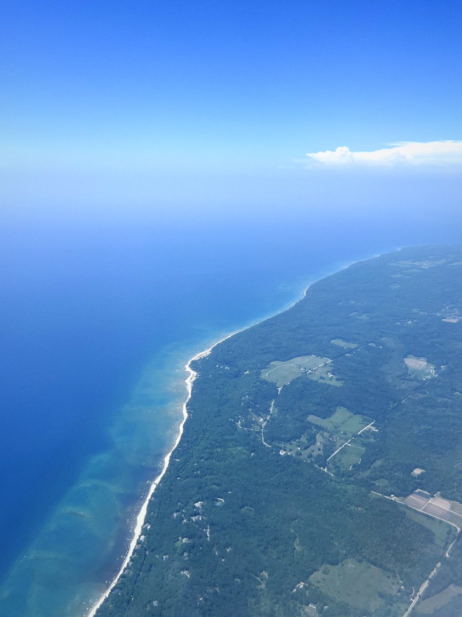 owroot's tweet photo. Northern Michigan seen from above https://t.co/W1cM456pba