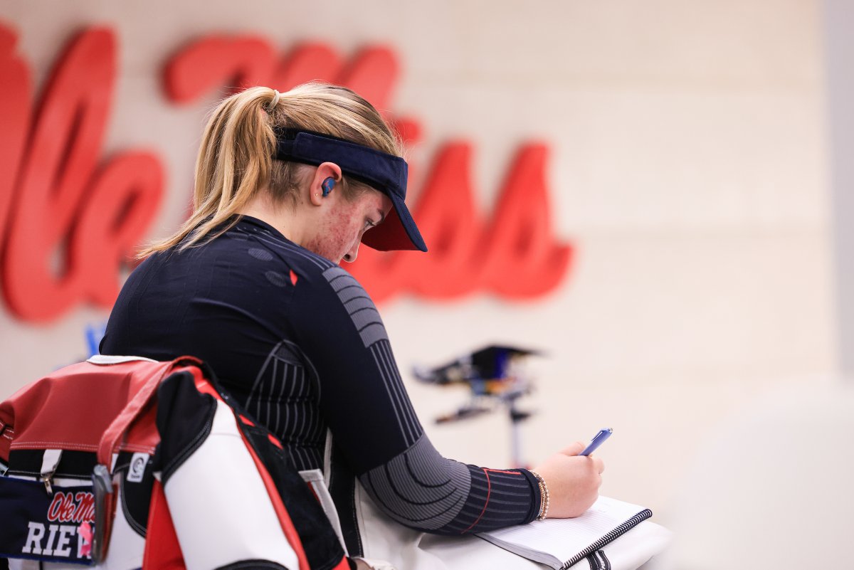 OleMissRifle's tweet image. Put the STUDENT in student-athlete this year 📚
A national-best 12 Rebels were named members of the 2024-25 CRCA Scholastic All-American team!