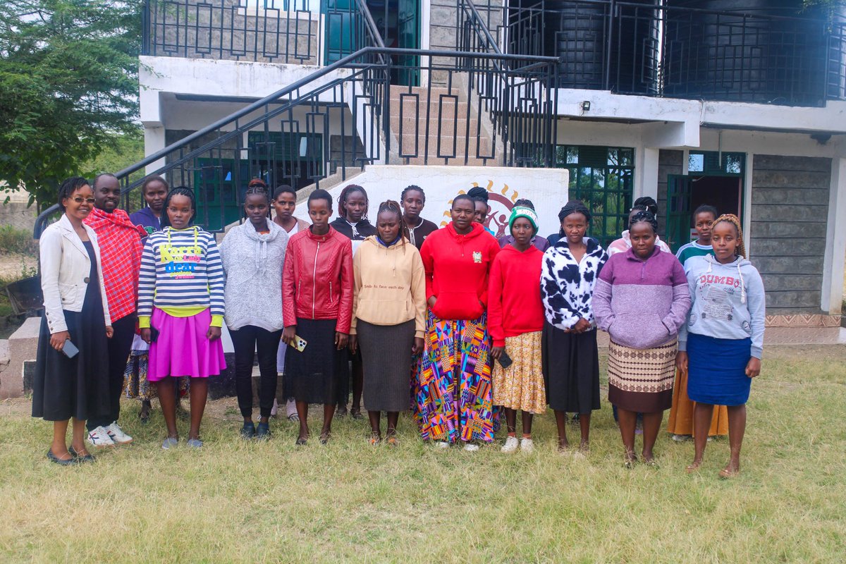 Empowering women one click at a time! Excited to kick off an 8-day Training of Trainers program, equipping leaders to spread digital literacy and empower women in our community. Let the journey begin! 💻#EmpowerWomen #DigitalLiteracy #trainingpilot