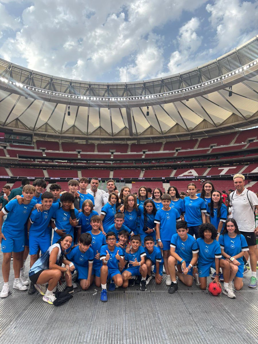 Escuelas de Fútbol AFE (@escuelasafe) on Twitter photo 🤩🙌🏼 ¡Fiesta de celebración de la <a href="/madcupofficial/">MADCUP FOOTBALL</a> 2025! ¡En familia siempre es mejor!
#EscuelasAFE 🤩🙌🏼 ¡Fiesta de celebración de la <a href="/madcupofficial/">MADCUP FOOTBALL</a> 2025! ¡En familia siempre es mejor!
#EscuelasAFE