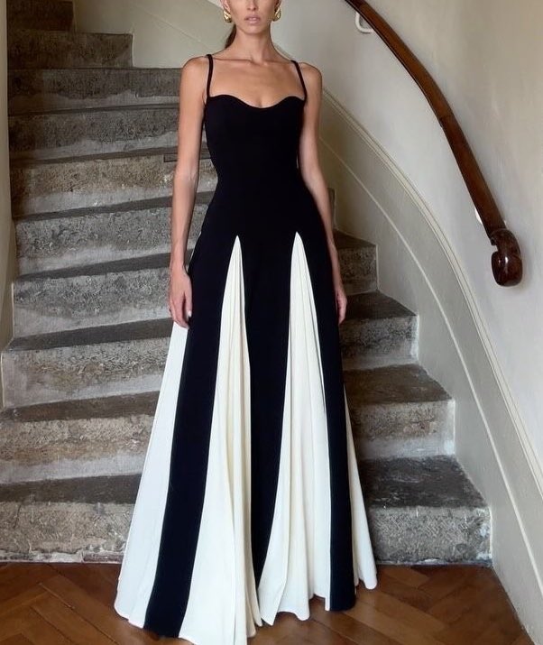 untitledallure's tweet image. 