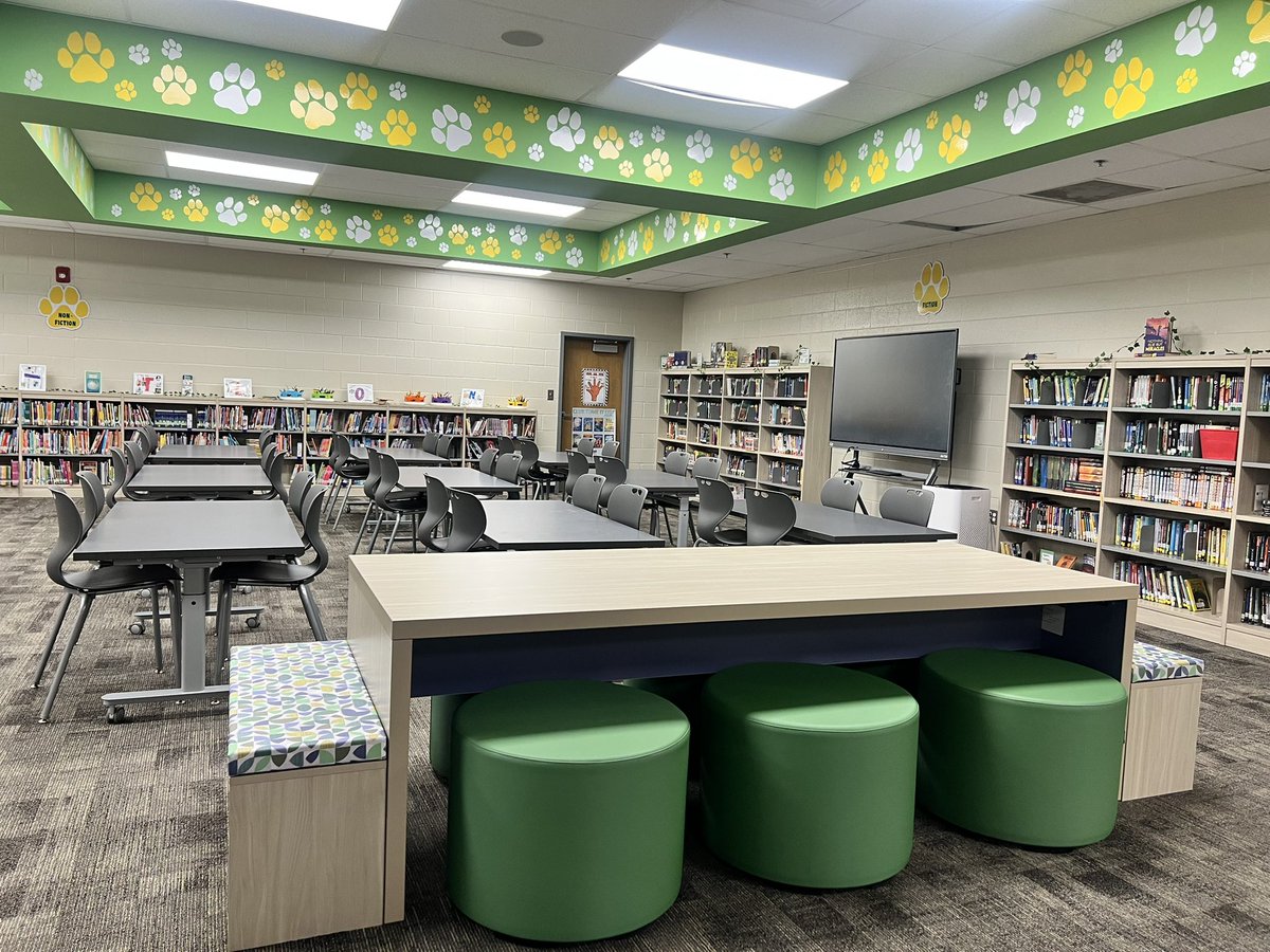 ProcurementNCSS's tweet photo. The updated media center at West Newton Elementary School is now complete! A modern, engaging space for students to read, learn, and imagine. #SpiritPrideExcellence https://t.co/EFabCo61i6