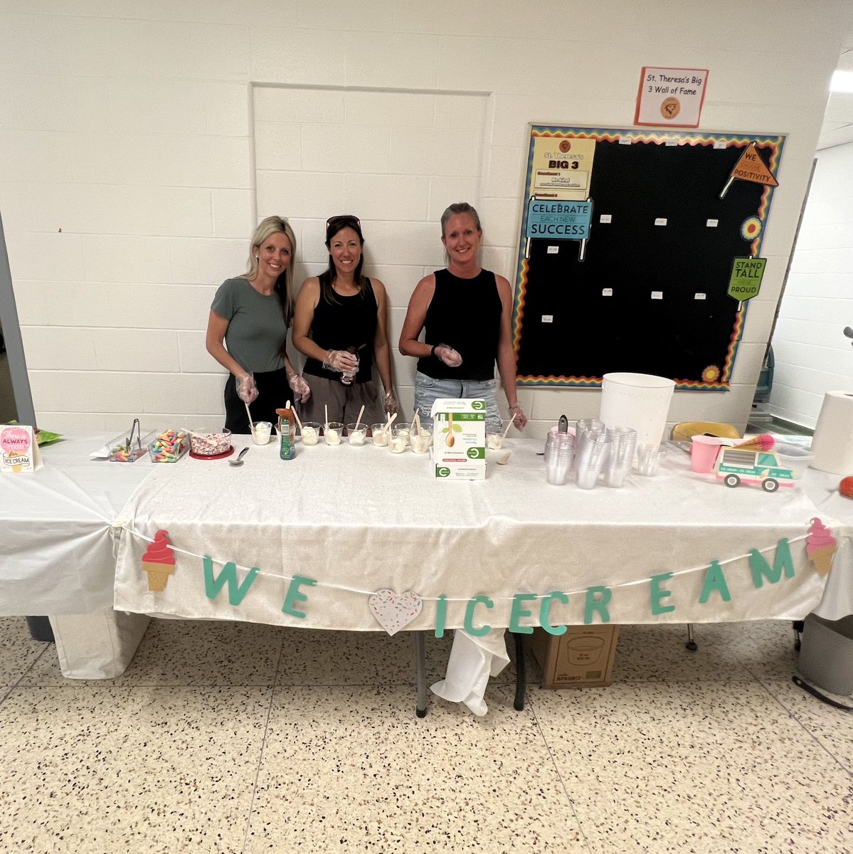 Big thanks to our amazing Student Council for helping us stay cool with today’s Ice Cream Social! 🍦☀️ Nothing beats a sweet treat during a heat wave!