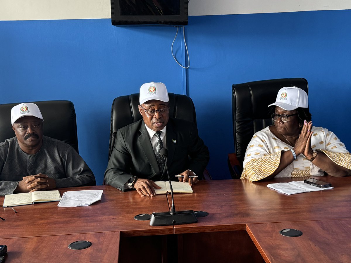 mohs_sl's tweet image. Earlier today, #MoH welcomed a delegation from @ECOWASParliamnt Outreach Mission to discuss substance abuse & mental health. The visit is part of an ongoing effort to foster collaboration & promote best practices in addressing rampant drug abuse among youths in Sierra Leone.