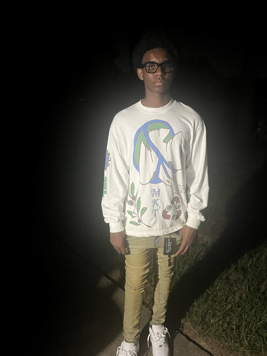7_kkamal's tweet image. had to 🍾💩 right quick