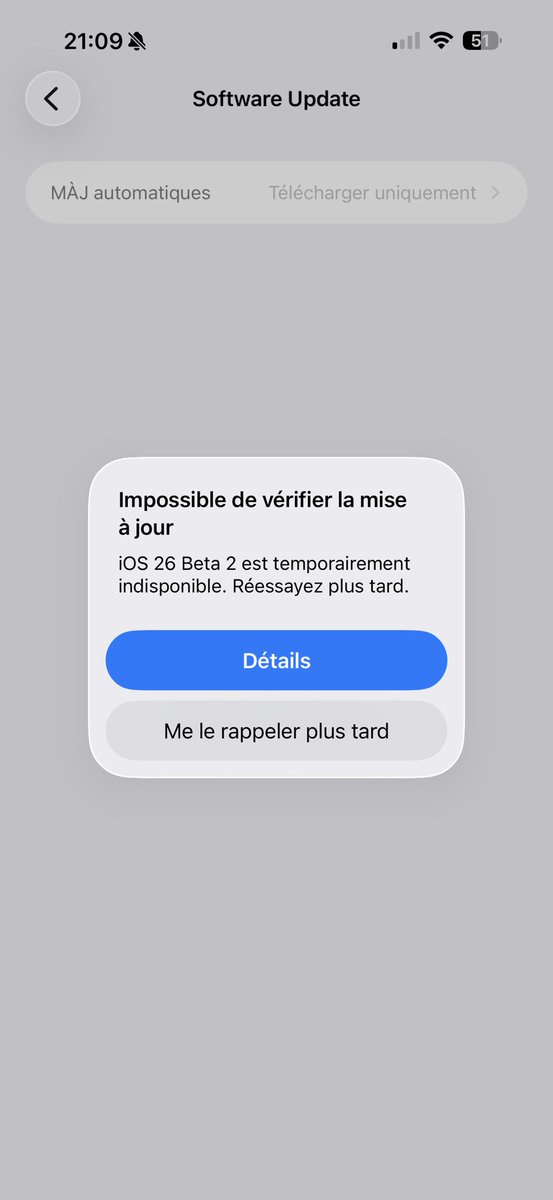 TeCkDeM's tweet photo. iOS26 bêta 2 ???? Wtf. https://t.co/5s52jQ6O2y
