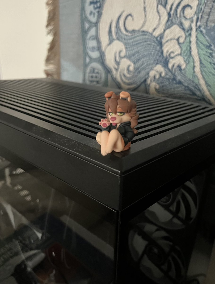 Zenio (@trueszen) on Twitter photo <a href="/tDimWitDog/">DimWitDog</a> shes so smol and cute. She will be the guardian of my PC. Thank you so much DWD i look forward to buying more Dimmi merch in the future β€οΈ <a href="/tDimWitDog/">DimWitDog</a> shes so smol and cute. She will be the guardian of my PC. Thank you so much DWD i look forward to buying more Dimmi merch in the future β€οΈ