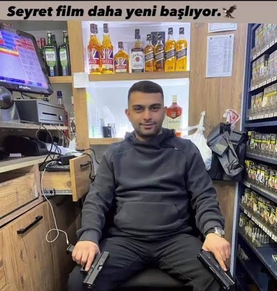 mufrez0's tweet photo. @yarrakkuzV2 yediği her bombadan sonra iran https://t.co/6db5WJqwO7