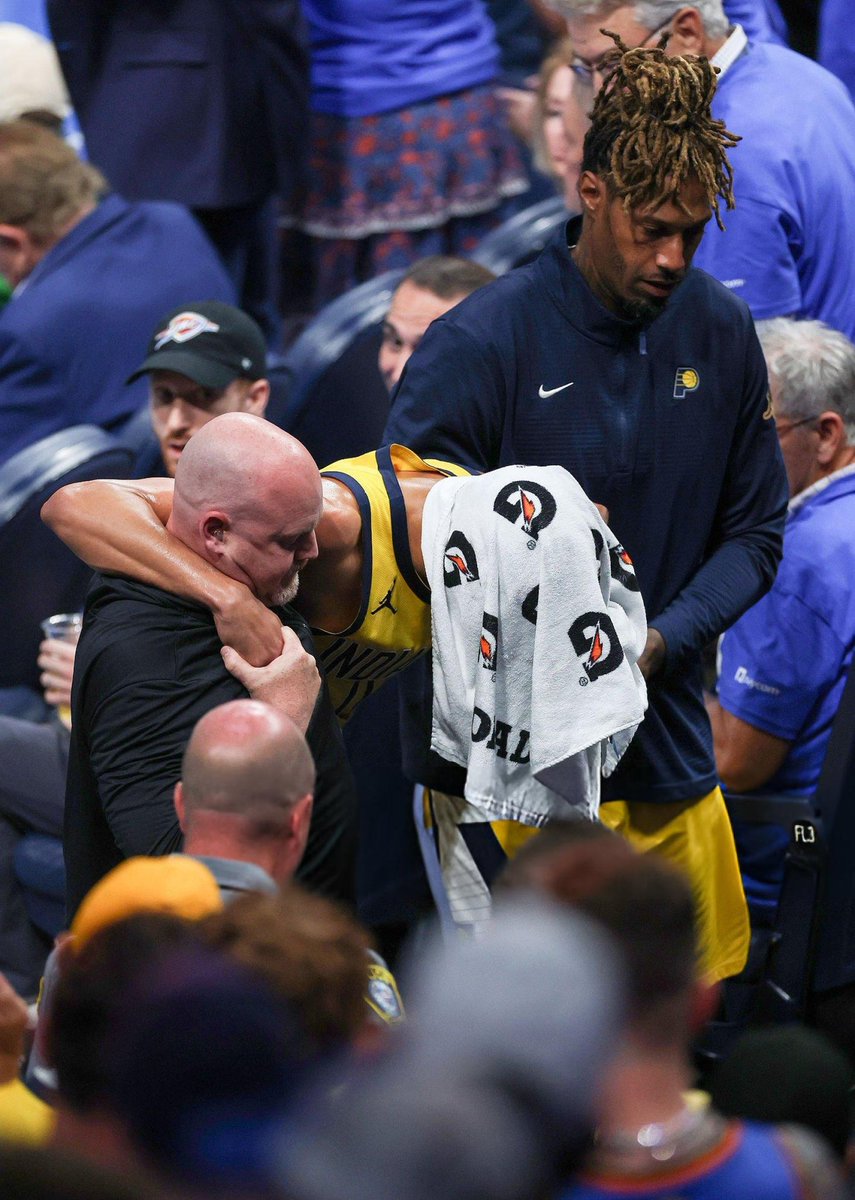 Always there for you bro💛💙