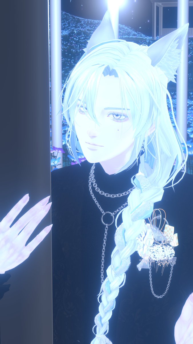 おはようございます。

すごい挑戦的なお顔が撮れました(*'▽')
#VRCメンズおはツイ 
#男性アバター向上委員会 
#Rei3D
#GeraniqueVRC