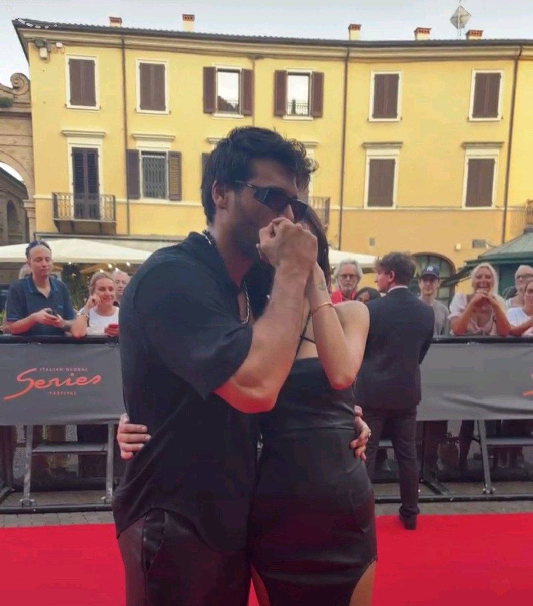 Dolcissimo 
a l'amore ❤️
#CanYamanExcellenceAward