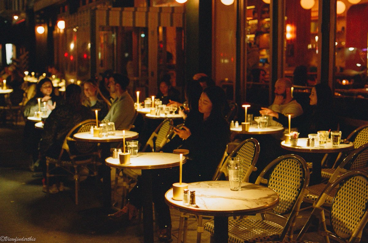 viewfinderthis's tweet photo. NYC Nights on 35mm Film https://t.co/e8S5OkdcUV