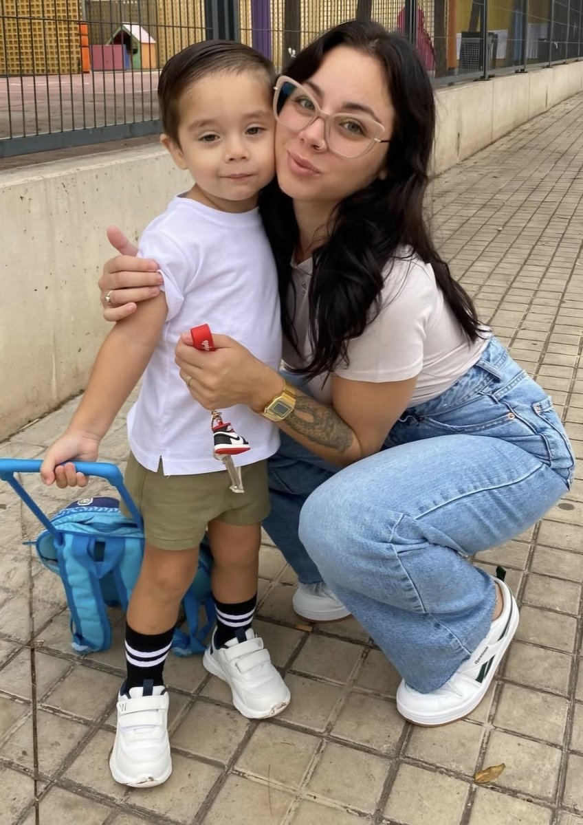 ayee1666's tweet photo. amor 🥰 https://t.co/AzLJUXyfw2