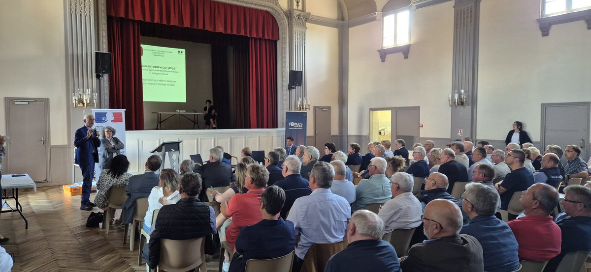 Agnès Canayer (@acanayer) on Twitter photo 😃Ce lundi, j'ai eu plaisir de me rendre au séminaire des maires de l'arrondissement de Dieppe, à Forges Les Eaux.
🤝Merci au <a href="/Prefet76/">Préfet de Normandie et de la Seine-Maritime</a> de porter cette initiative qui permet de nourrir ma réflexion au <a href="/Senat/">Sénat</a> et de garantir un dialogue permanent entre les élus et l'Etat. 😃Ce lundi, j'ai eu plaisir de me rendre au séminaire des maires de l'arrondissement de Dieppe, à Forges Les Eaux.
🤝Merci au <a href="/Prefet76/">Préfet de Normandie et de la Seine-Maritime</a> de porter cette initiative qui permet de nourrir ma réflexion au <a href="/Senat/">Sénat</a> et de garantir un dialogue permanent entre les élus et l'Etat.