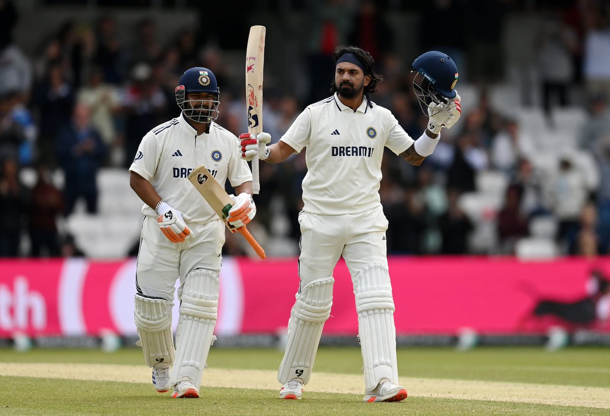Yorkshire CCC (@yorkshireccc) on Twitter photo Six centuries? Six? That's insane. 🤯
The most centuries EVER in a Headingley Test 💯
Who else will join the list when <a href="/englandcricket/">England Cricket</a> chase for victory on Day Five? 🦁 Six centuries? Six? That's insane. 🤯
The most centuries EVER in a Headingley Test 💯
Who else will join the list when <a href="/englandcricket/">England Cricket</a> chase for victory on Day Five? 🦁