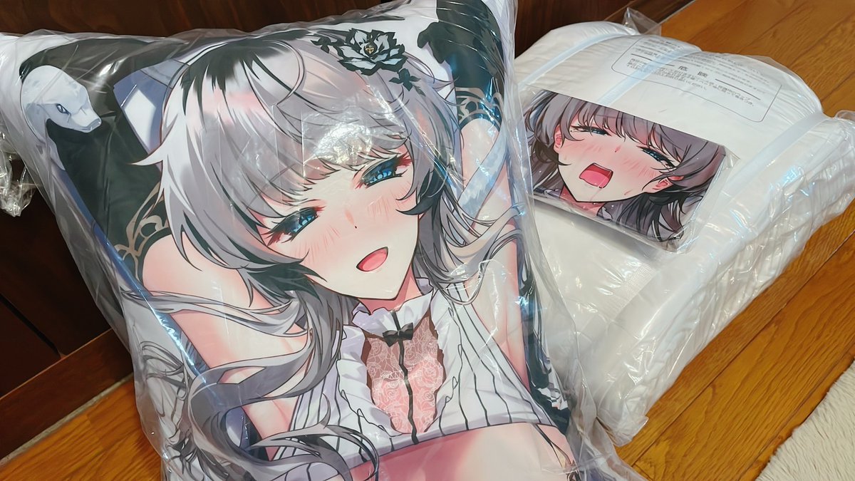 「()様より「蛇神様 あやめ もみまくらカバー」一式頂きました…!もみまくらの中で」|👑 Yuzuki / ゆづき 👑のイラスト