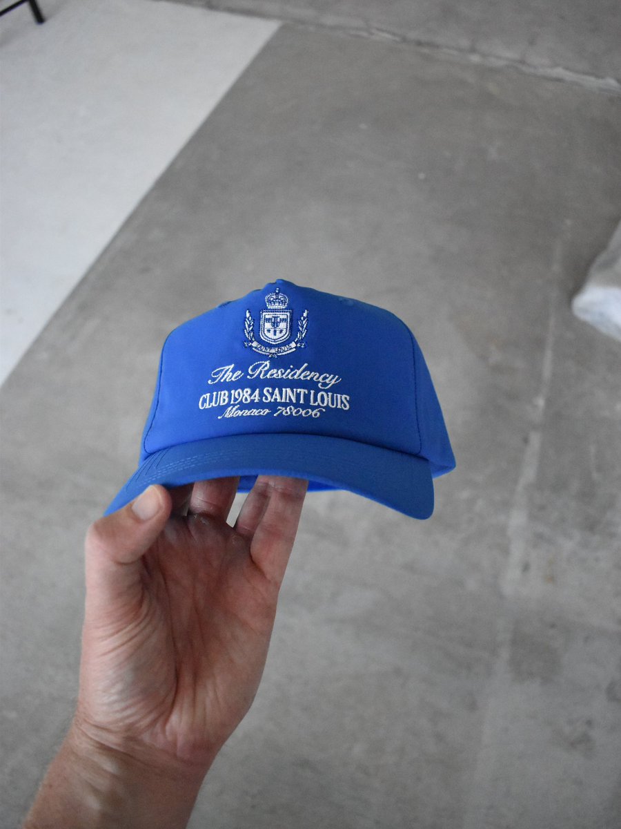 Club1984_'s tweet image. 